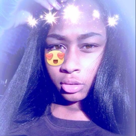 Profile Picture of Bryanna Ling (@bryannaling) on Poshmark
