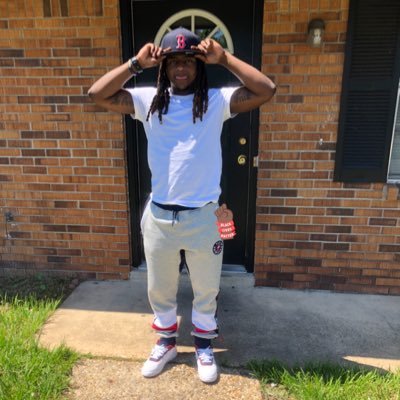 Profile Picture of Los (@carlos_thomas5) on Twitter