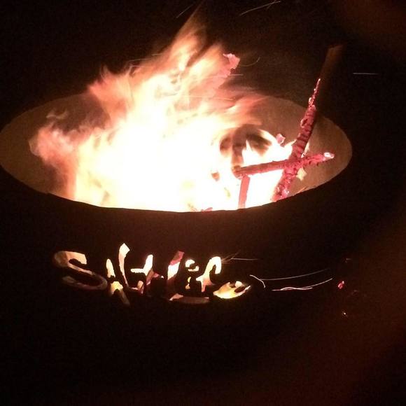 Karen Hesting - Poshmark Profile Picture of Karen Hesting (@mskarenh) on Poshmark