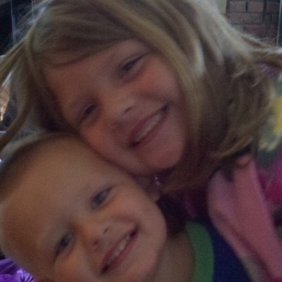 Profile Picture of Nick Olness (@wownicky) on Poshmark