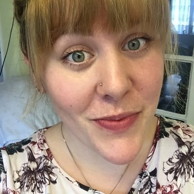 Profile Picture of Laura Lister (@laura_lister) on Twitter