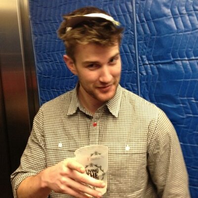 Profile Picture of Alex Dwyer Cote (@AlexDwyerCote) on Twitter