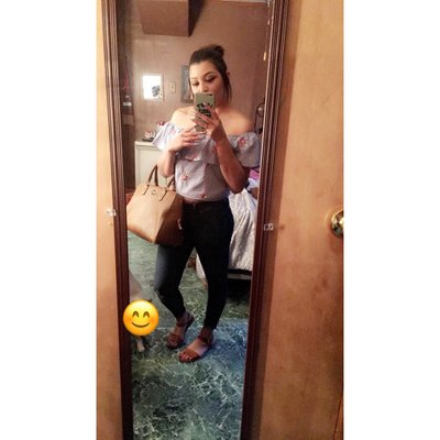 Profile Picture of April Machado 🍍 (@MachadoApril) on Twitter