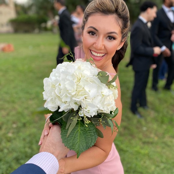Profile Picture of Krystal Mandile (@krystalmandile) on Poshmark