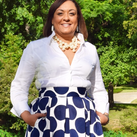 Profile Picture of Robin Jarrett (@nick1228) on Poshmark