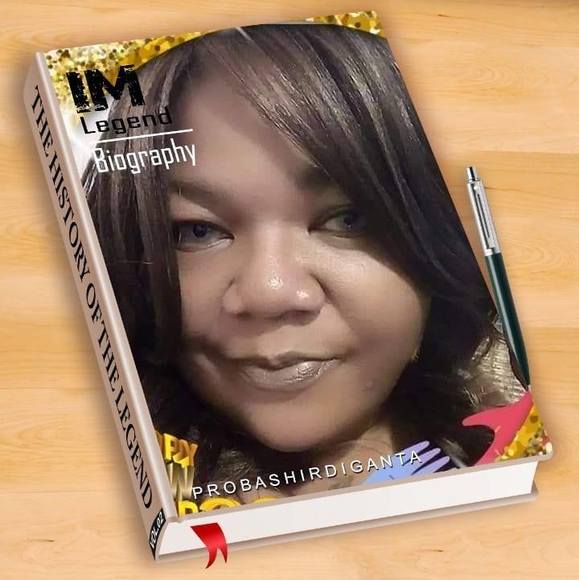 Profile Picture of Latoya chynatakijato Glitzshock (@sunsetblush) on Poshmark