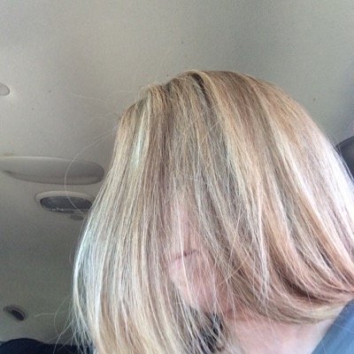 Profile Picture of Lorena Long (@lorenaoregon) on Twitter