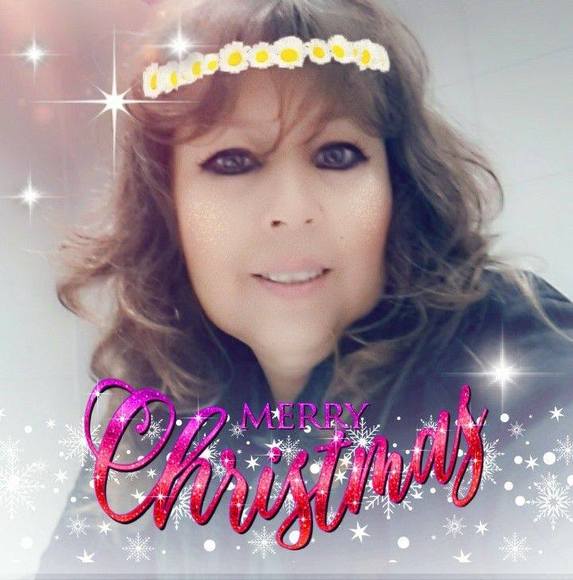 Profile Picture of Yolanda Patino (@yola007) on Poshmark