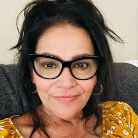 Profile Picture of Rebecca Martinez (@bekkahjon) on Pinterest