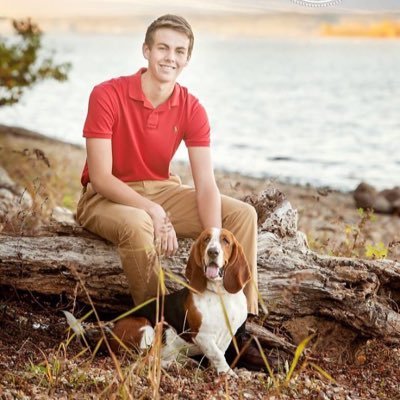 Profile Picture of Austin Calhoun (@Austin_Calhoun) on Twitter