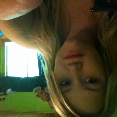 Profile Picture of Monica Mowbray (@barry_monica) on Twitter