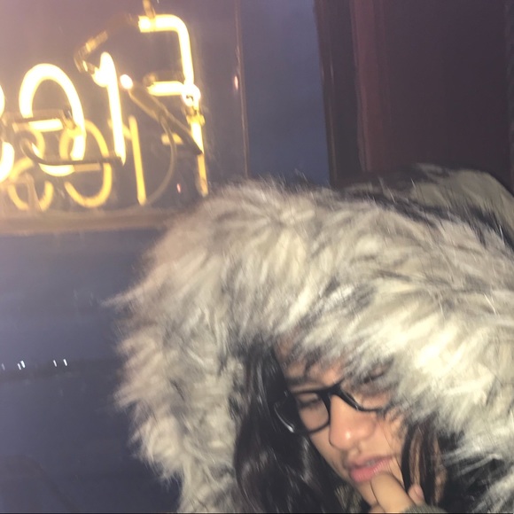 Profile Picture of Sofia Andrade (@sofiaandrade22) on Poshmark