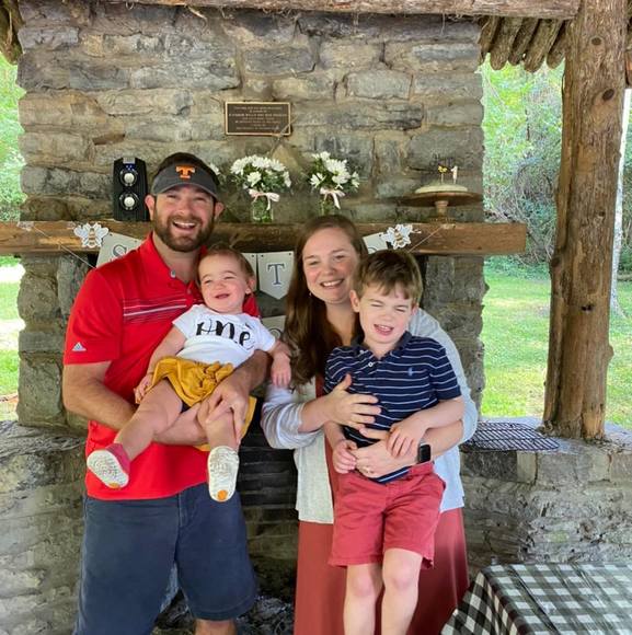 Profile Picture of Brad Perling (@bperling) on Poshmark