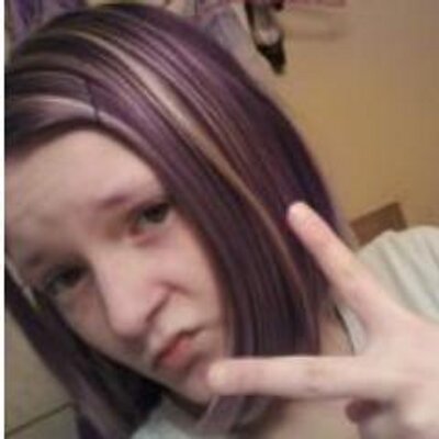 Profile Picture of Autumn (@autumn_horton) on Twitter