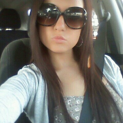 Profile Picture of Rosa Nevarez (@rosa_raquel10) on Twitter