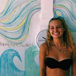 Profile Picture of 🌊 annie jesness 🌊 (@anniejesness_art) on Instagram