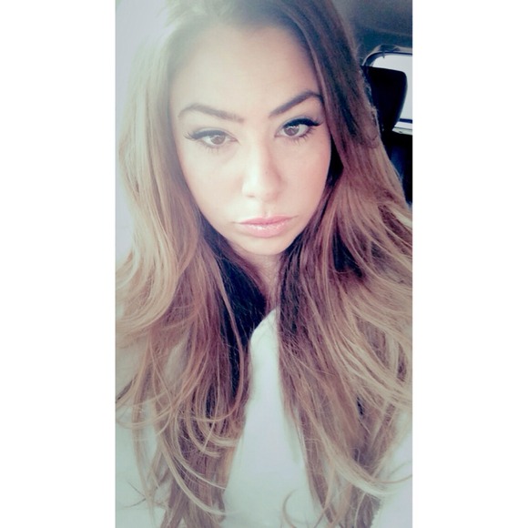 Profile Picture of Christina Campanaro (@cfrancesca) on Poshmark