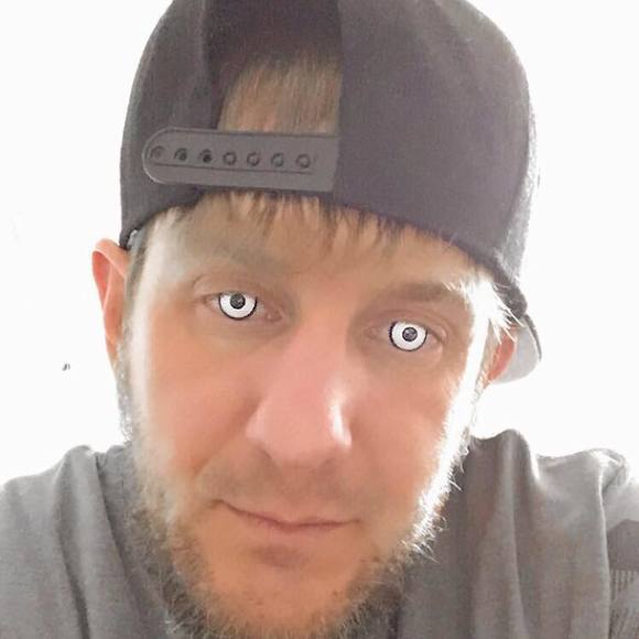 Profile Picture of Shane Michael (@shane_michael) on Poshmark