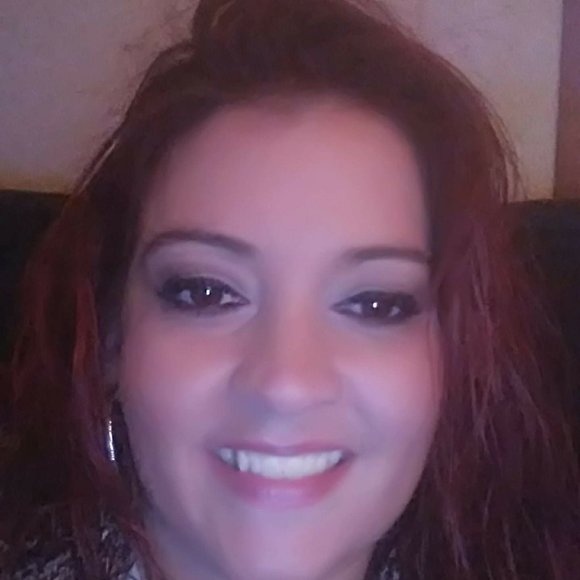 Profile Picture of Misty dawn Cooksey (@cooksey272) on Poshmark