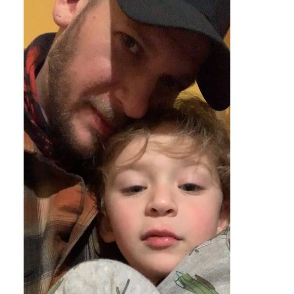 Profile Picture of John Fischer (@john_fischer) on Poshmark