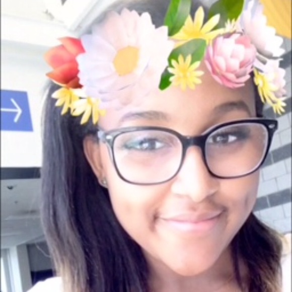 Profile Picture of Chyiane Patterson (@chyianejp) on Poshmark