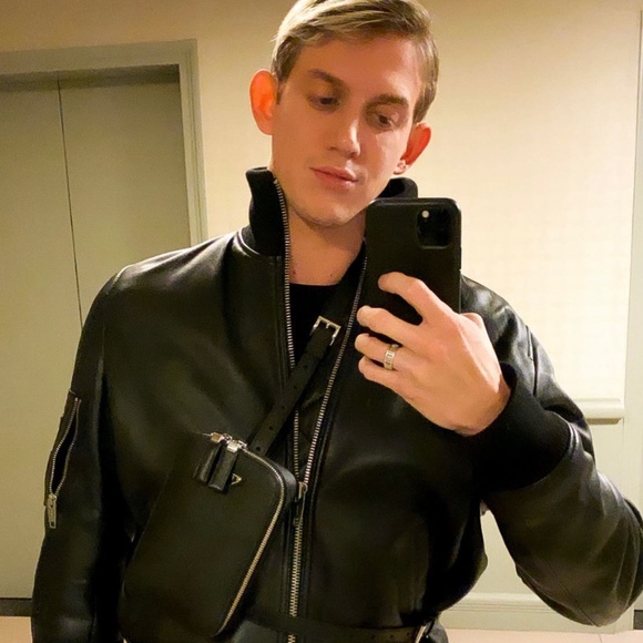 Profile Picture of Chaz Warnstaff (@chazwarnstaff) on Poshmark