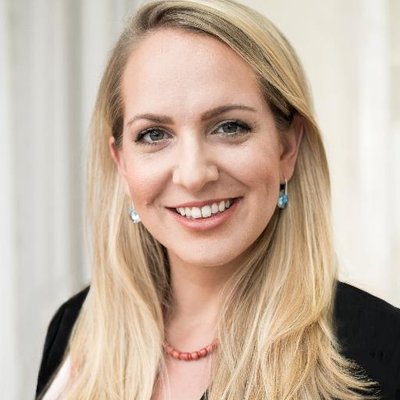 Profile Picture of Laura Bielecki (@luxuryinteriors) on Twitter