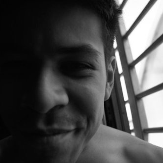 Profile Picture of ELPOLLO (@robert_carlos) on Twitter