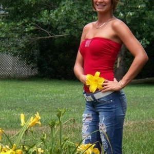 Profile Picture of Lauren Rager (@lalaoca82) on Myspace