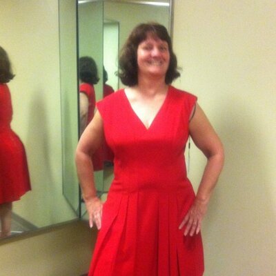 Profile Picture of Paula Poulos (@ladyinred1960) on Twitter