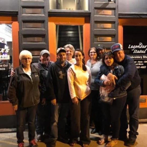 Profile Picture of Lori Campbell (@luvmy2girls35) on Poshmark