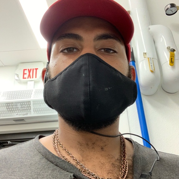Profile Picture of Jonathan Watson (@watsonjc88) on Poshmark