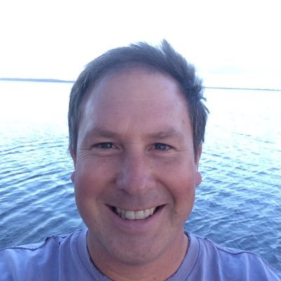 Profile Picture of Richard Colbourne (@RichieColbourne) on Twitter