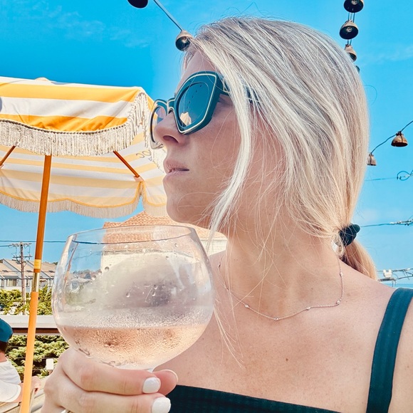 Profile Picture of Noelle Fraind (@nmaster66) on Poshmark