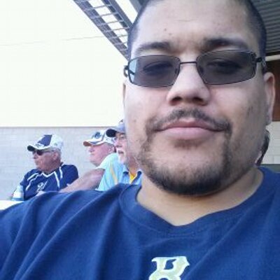 Profile Picture of Peter Hernandez (@ghettovet97) on Twitter