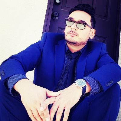 Profile Picture of Daniel J. Segura (@danielsegootz) on Twitter