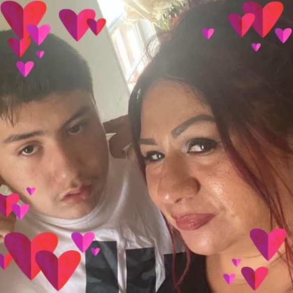 Profile Picture of Erika Bahena (@herendirah685) on Poshmark