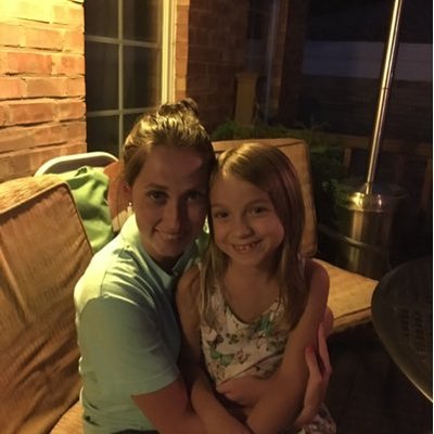 Profile Picture of Claire Carlson (@ClaireCarlson95) on Twitter