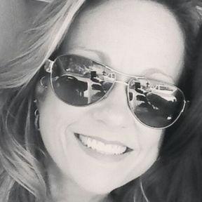 Diana Kinnard - Twitter Profile Picture of Diana Kinnard (@DianaKinnard) on Twitter