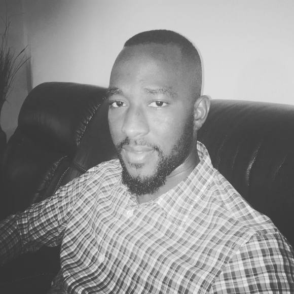 Profile Picture of Oladipo Olagbegi (@oladipoolagbegi) on Poshmark