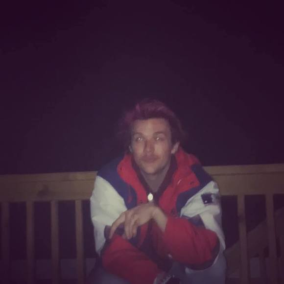 Matthew Hailey - Poshmark Profile Picture of Matthew Hailey (@matthewrhailey) on Poshmark