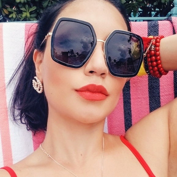 Profile Picture of Guadalupe Garcia (@violetascloset) on Poshmark