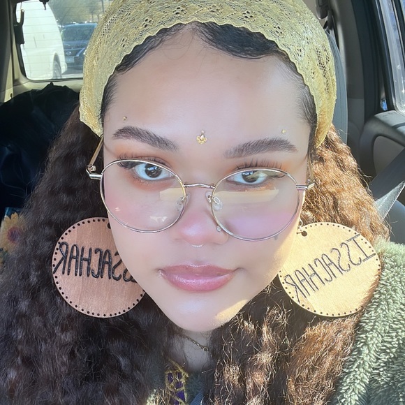 Profile Picture of Reagan Blocker (@revaya_) on Poshmark