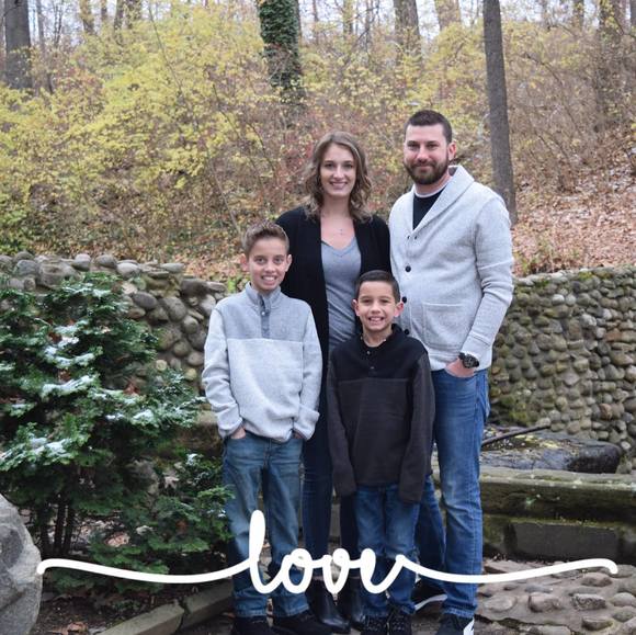 Profile Picture of Jessica Parsons (@loserkido07) on Poshmark