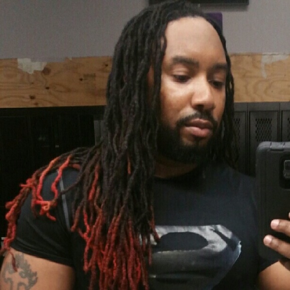 Ronald Roane - Poshmark Profile Picture of Ronald Roane (@surethoughtz) on Poshmark