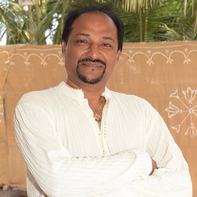 Profile Picture of Suresh Agarwal (@SureshJiAgarwal) on Twitter