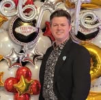 Profile Picture of Jonathan Fudge (@YourBalloonMan) on Facebook
