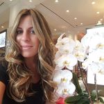 Profile Picture of Michelle Vicari-Colorist (@michelle_colorist) on Instagram