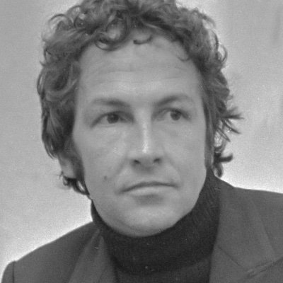 Profile Picture of Robert Rauschenberg (@RauschenbergBot) on Twitter