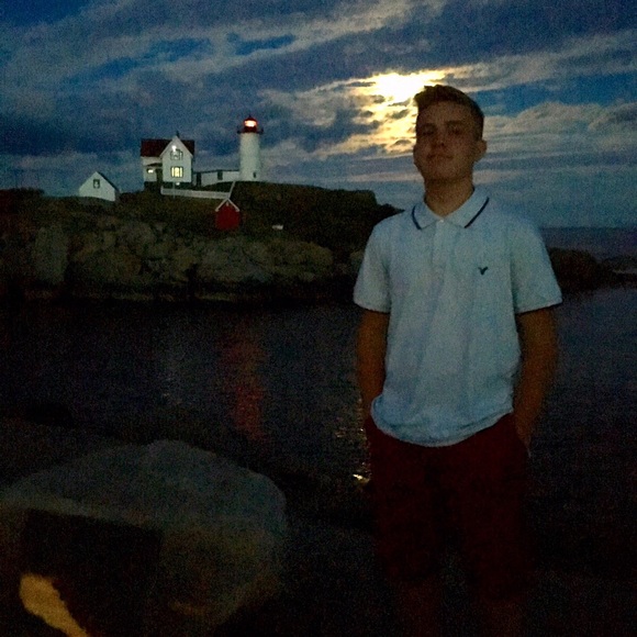 Profile Picture of Michael Hood (@mhoodb) on Poshmark